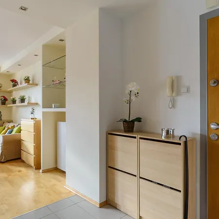 Apartment Lumina I 2br Near Centrum Nauki Kopernik I Balcony I Parking *